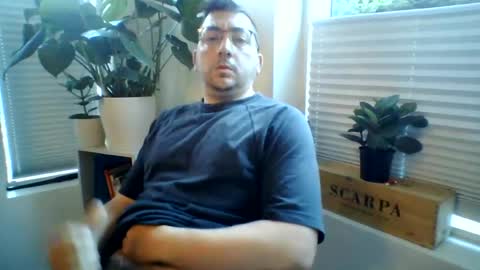Snapshot of breakingbad84 chatting on June 22, 2026, 5:15 am breakingbad84 online show from June 22, 2026, 5:15 am