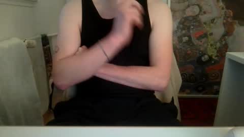 breaxaam online show from October 28, 2025, 10:19 am