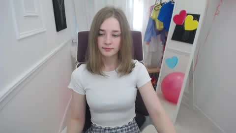 Bree online show from April 27, 2026, 1:20 pm