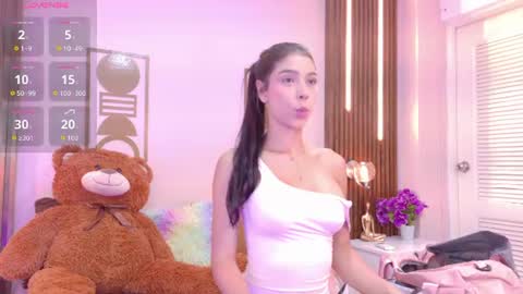 Snapshot of bree_watson chatting on June 16, 2026, 3:47 pm Bree online show from June 16, 2026, 3:47 pm