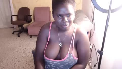 Snapshot of breestaarrs chatting on December 10, 2024, 9:23 am Valentina online show from December 10, 2024, 9:23 am