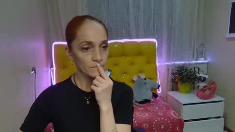 breeterner online show from February 5, 2025, 6:13 am
