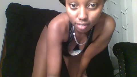 Snapshot of breezykan123 chatting on June 13, 2026, 7:12 pm breelia online show from June 13, 2026, 7:12 pm
