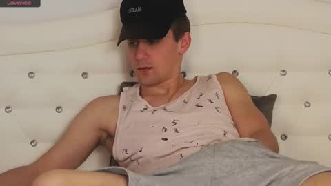 Snapshot of brell_line chatting on February 11, 2025, 1:41 pm Brelland online show from February 11, 2025, 1:41 pm