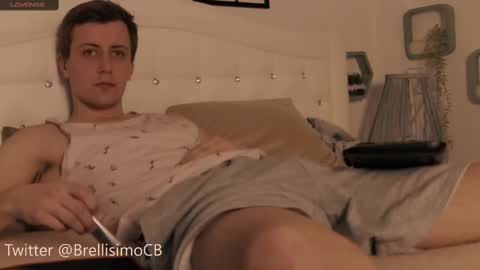 Snapshot of brell_line chatting on February 19, 2025, 2:23 pm Brelland online show from February 19, 2025, 2:23 pm