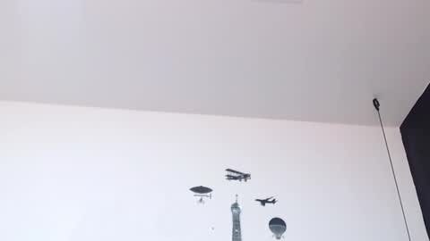 Snapshot of brenda_maz chatting on March 5, 2025, 3:29 pm Brenda  online show from March 5, 2025, 3:29 pm