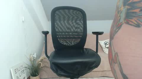 Brenda Skye online show from March 9, 2026, 4:16 am