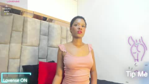 Snapshot of brenda_thomp chatting on April 1, 2026, 7:44 pm brenda_thomp online show from April 1, 2026, 7:44 pm