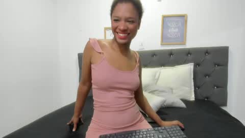 Snapshot of brenda_thomp chatting on April 8, 2026, 3:50 am brenda_thomp online show from April 8, 2026, 3:50 am