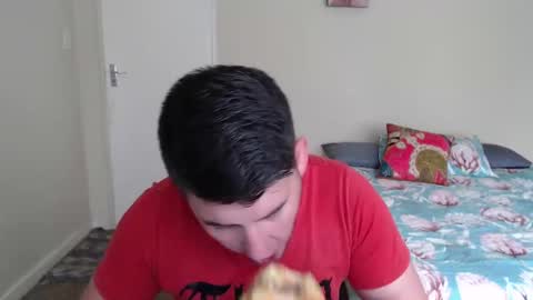 ask me lol online show from December 30, 2024, 9:16 am