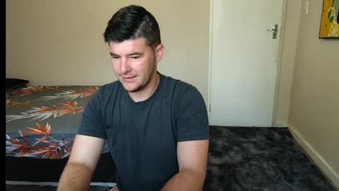 ask me lol online show from January 20, 2025, 4:43 am