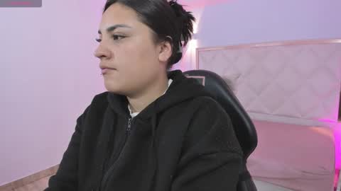 BRENDDA  online show from March 31, 2026, 3:08 am