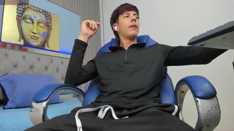 Esteban online show from January 10, 2026, 2:46 am