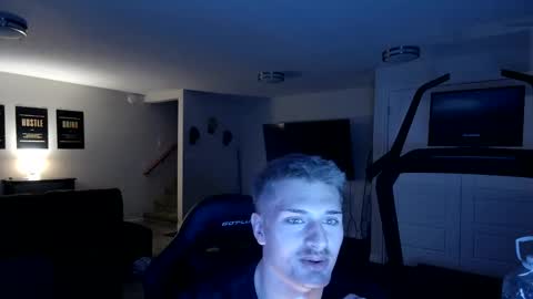 Snapshot of brentbarbasol chatting on September 9, 2025, 2:33 am BrentBarbasol online show from September 9, 2025, 2:33 am