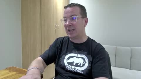 Brett online show from November 24, 2025, 6:29 pm