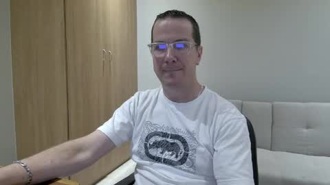 Brett online show from April 17, 2026, 2:09 pm