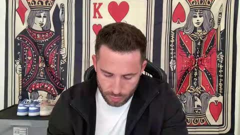 Snapshot of brettmycles chatting on November 5, 2025, 4:07 pm Brett Mycles online show from November 5, 2025, 4:07 pm