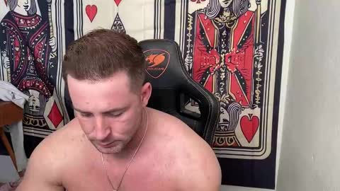 Snapshot of brettmycles chatting on December 17, 2025, 7:53 pm Brett Mycles online show from December 17, 2025, 7:53 pm