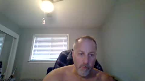 Snapshot of brettsky chatting on August 3, 2026, 6:44 pm hey online show from August 3, 2026, 6:44 pm