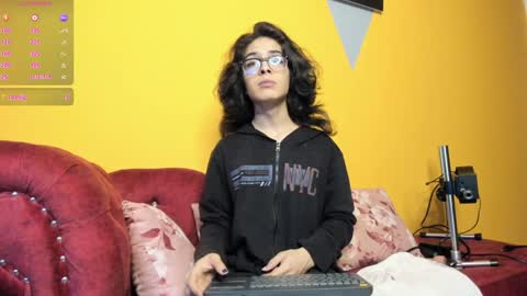 Snapshot of bri_lopez chatting on January 23, 2025, 2:23 am bri_lopez online show from January 23, 2025, 2:23 am