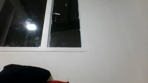 briahana_drink134763 online show from April 28, 2026, 2:27 am