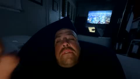 brian3890620 online show from October 22, 2025, 4:24 am