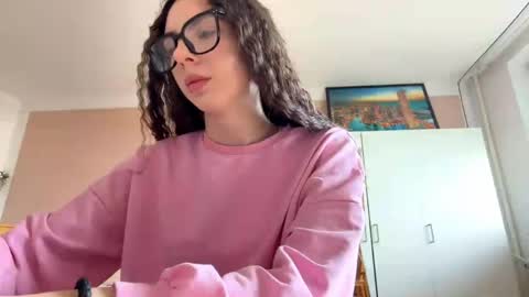 Melony online show from May 12, 2026, 9:06 am