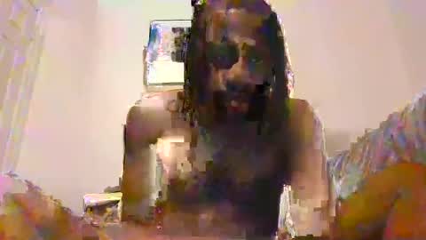 Snapshot of brianforev05 chatting on March 4, 2025, 11:00 pm brianforev05 online show from March 4, 2025, 11:00 pm