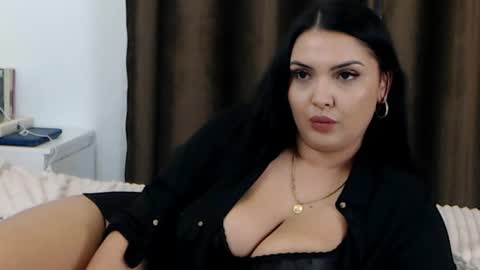 briannabk online show from January 13, 2025, 12:51 am