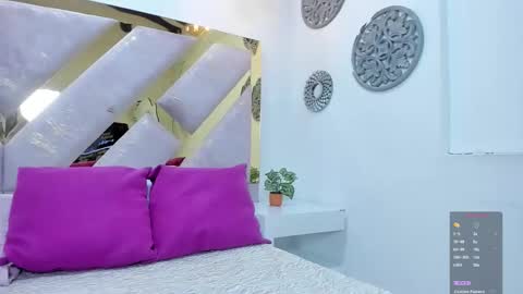 Brianna  online show from October 24, 2025, 12:12 pm