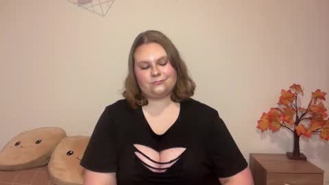 Snapshot of briannakiss21 chatting on November 22, 2025, 8:02 am Brianna online show from November 22, 2025, 8:02 am