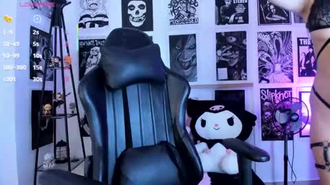 Briana online show from October 12, 2025, 1:21 pm