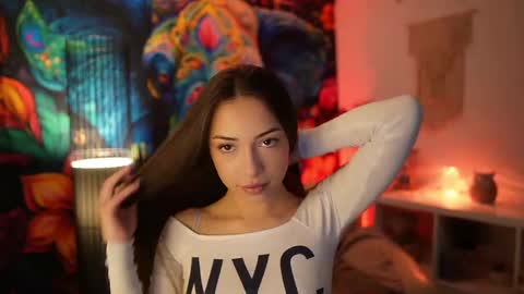 Briar Rose online show from February 22, 2025, 3:03 pm