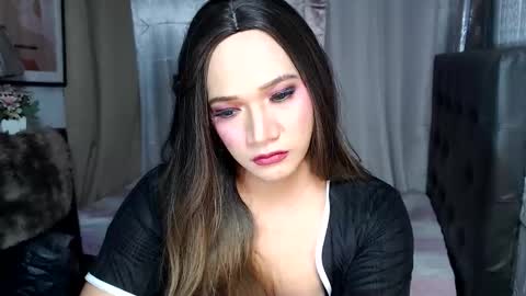 BRIDGETT online show from November 26, 2025, 4:24 am