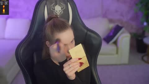 Snapshot of bright_diamonds_054 chatting on October 30, 2025, 2:46 am Diamonds Girls online show from October 30, 2025, 2:46 am