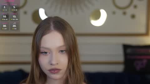 Snapshot of bright_diamonds_054 chatting on November 14, 2025, 9:13 pm Diamonds Girls online show from November 14, 2025, 9:13 pm