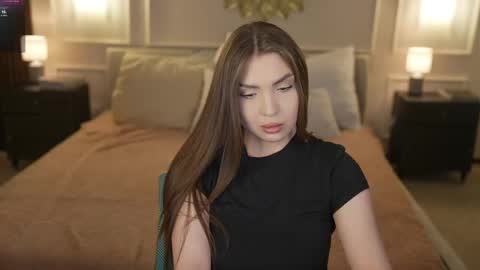 Diamonds Girls online show from May 15, 2026, 7:48 am