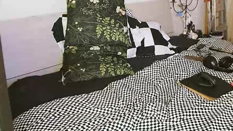 bright_mind online show from February 2, 2026, 9:13 pm