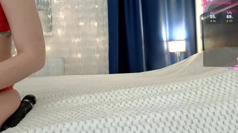 brilliant_kiss online show from January 5, 2026, 6:11 pm