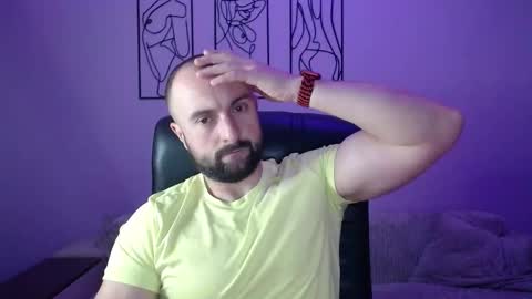 Snapshot of brindlefly69 chatting on December 3, 2025, 11:52 am brindlefly69 online show from December 3, 2025, 11:52 am