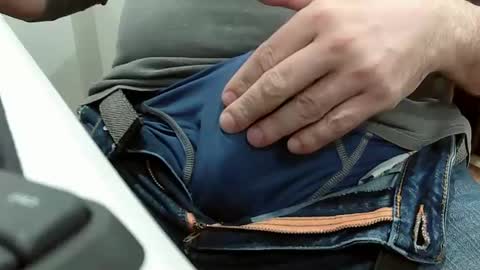 Snapshot of bringing_the_thunder_87 chatting on October 14, 2025, 1:45 pm Bringing the thunder 87 online show from October 14, 2025, 1:45 pm