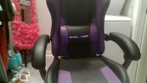 Briny online show from January 4, 2025, 11:54 am