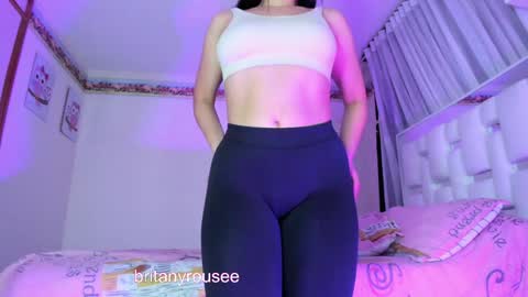 Snapshot of britanyrousee chatting on December 8, 2024, 3:32 am Emily online show from December 8, 2024, 3:32 am