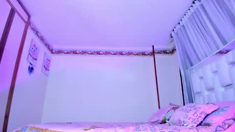 Snapshot of britanyrousee chatting on February 1, 2025, 10:44 pm Emily online show from February 1, 2025, 10:44 pm