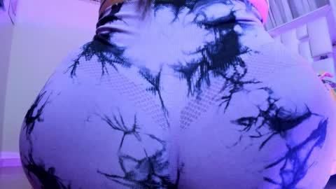 Snapshot of britanyrousee chatting on February 12, 2025, 12:58 am Emily online show from February 12, 2025, 12:58 am