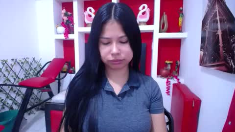 Snapshot of britanyx1 chatting on November 18, 2025, 12:31 pm britanyx1 online show from November 18, 2025, 12:31 pm