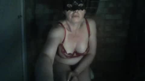 Snapshot of britishboss2 chatting on May 30, 2026, 11:24 pm britishboss2 online show from May 30, 2026, 11:24 pm