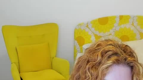 Snapshot of britishmilfpenelope chatting on June 22, 2026, 5:26 am Penelope online show from June 22, 2026, 5:26 am