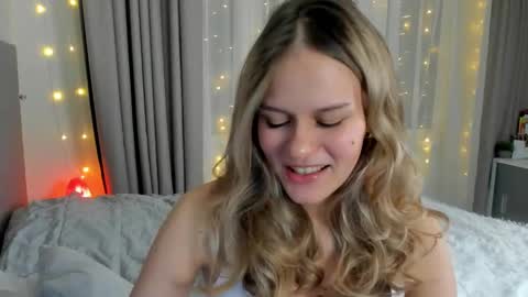 Snapshot of britney_lust chatting on December 5, 2024, 8:55 pm Britney online show from December 5, 2024, 8:55 pm