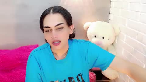 Snapshot of britney_ortega chatting on November 25, 2025, 8:31 pm britney_ortega online show from November 25, 2025, 8:31 pm